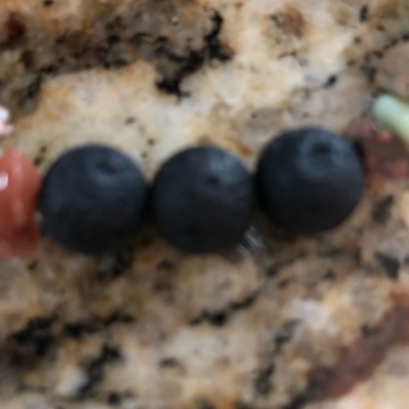 Lava Healing & Mixed Stone Bracelet - Picture 4 of 7